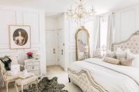 Nine Light Chandelier by Crystorama - Maria Theresa Collection, Gold Finish - 4408-GD-CL-MWP