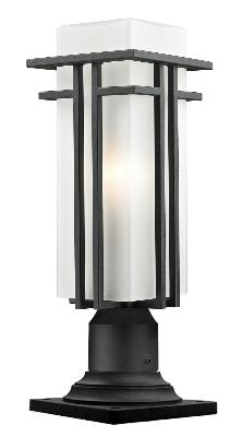 One Light Outdoor Pier Mount - Black