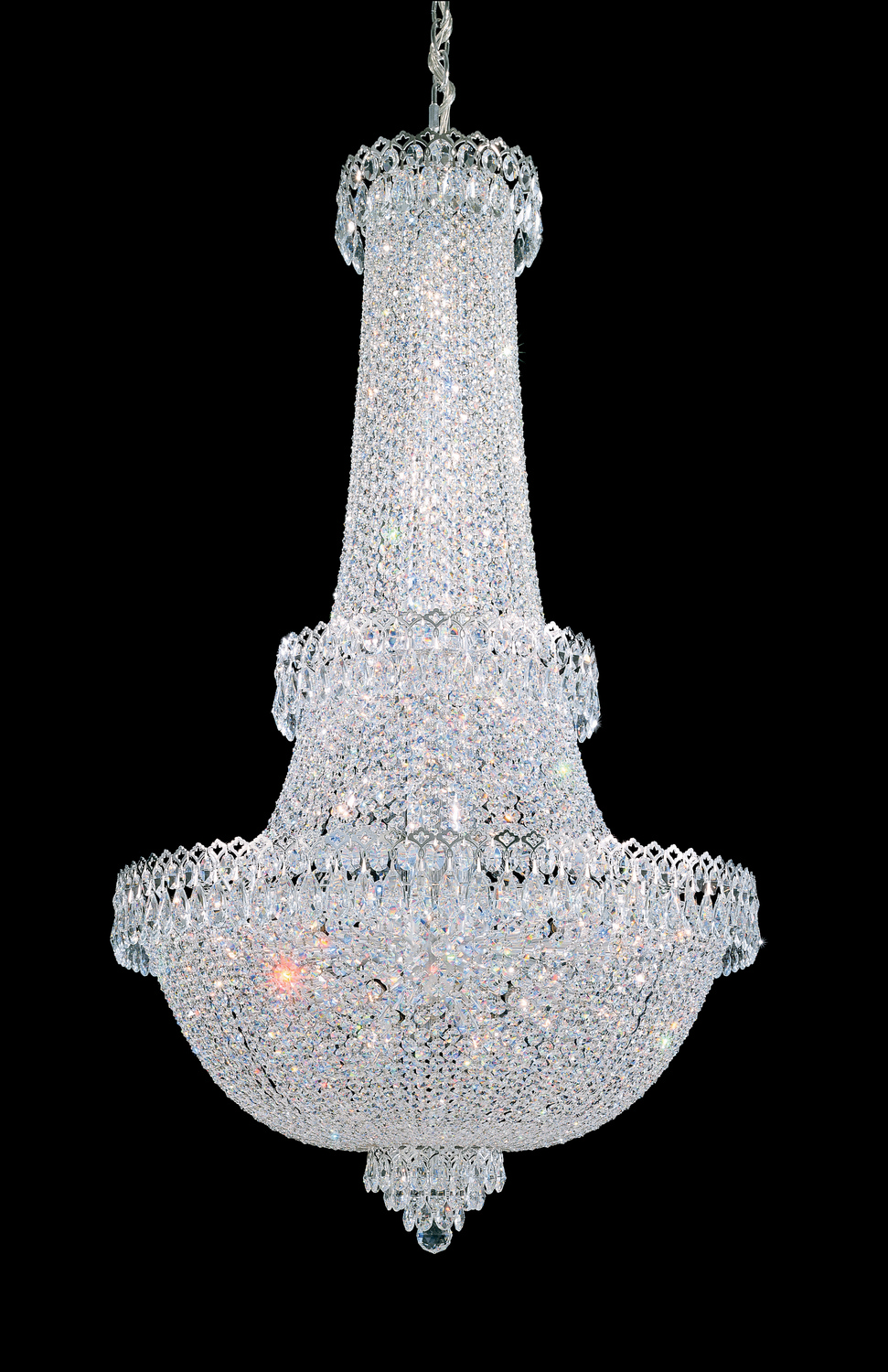 Camelot 41Light Chandelier in Polished Gold