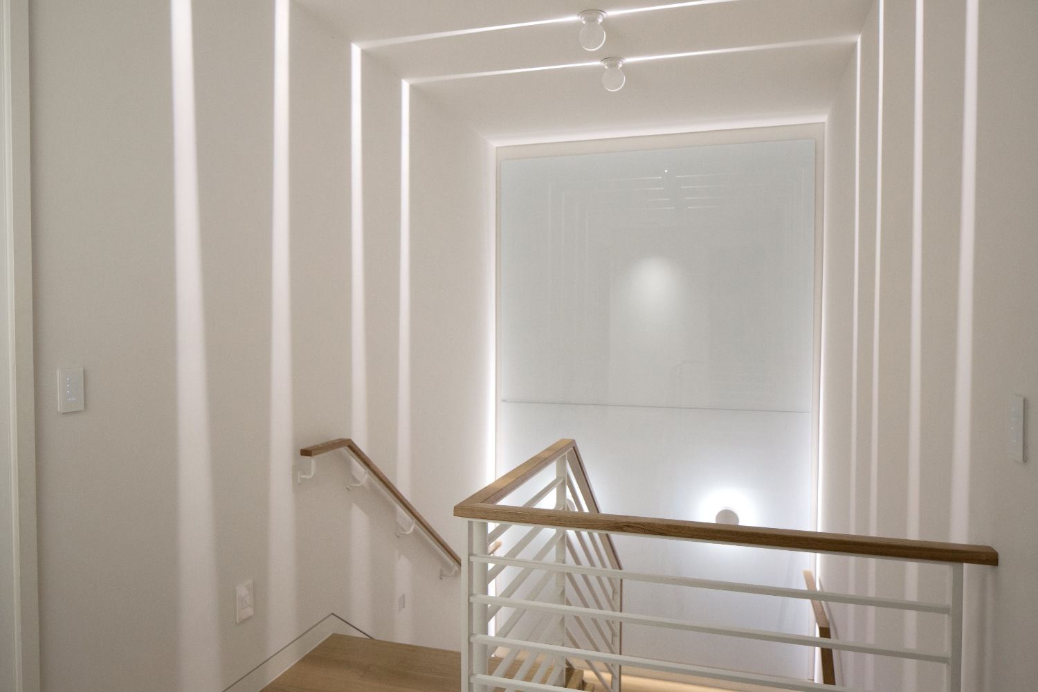 expectmorefromlighting Lights Fantastic Pro